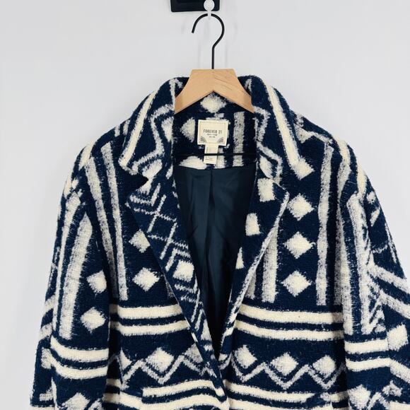 Chunky Navy Cream Geometric Pattern Coat Jacket Longline Boho Size L Fisherman - Picture 4 of 9